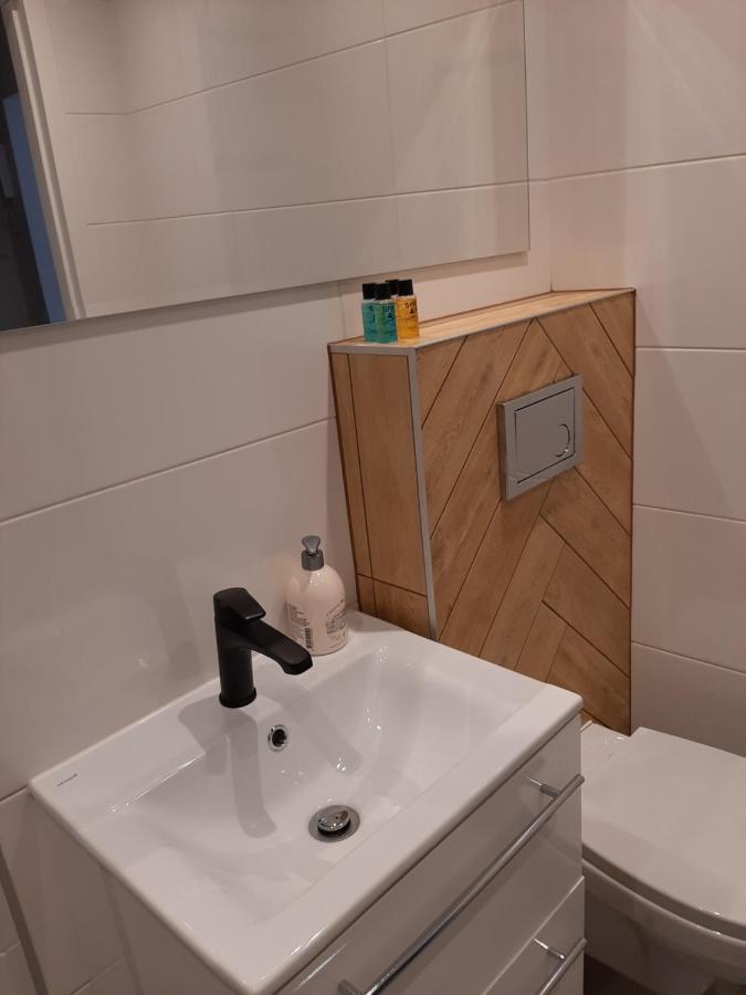 Kawalerka 28M Salon Z Kuchnia Centrum Nowy Sącz Exteriör bild