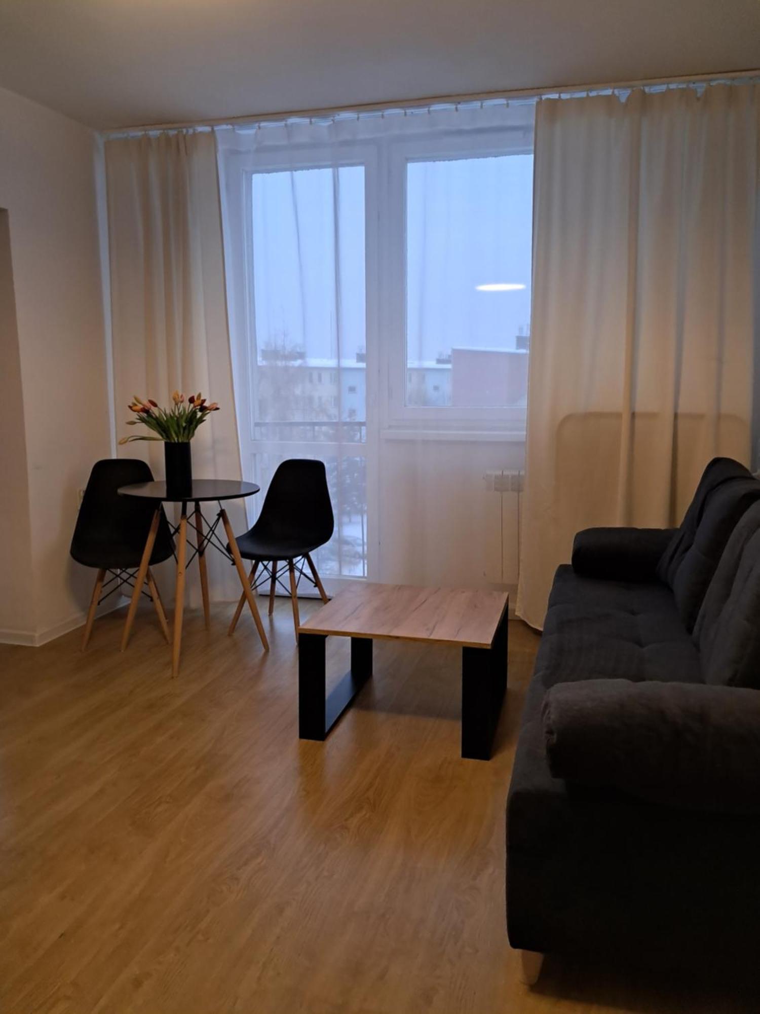 Kawalerka 28M Salon Z Kuchnia Centrum Nowy Sącz Exteriör bild